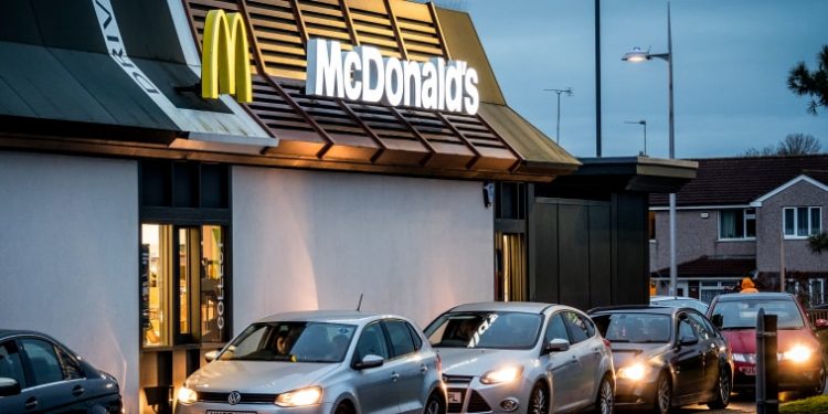 McDonald’s aims to open nearly 9,000 restaurants, add 100 million loyalty members by 2027
