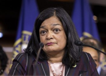 Top progressive Jayapal slammed by fellow House Dems for downplaying Hamas rape accusations