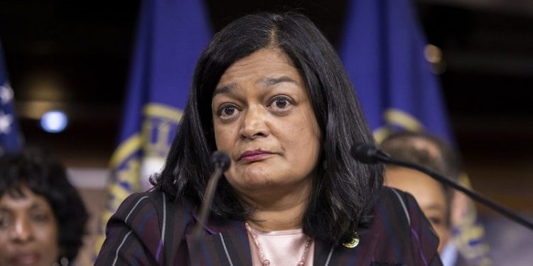 Top progressive Jayapal slammed by fellow House Dems for downplaying Hamas rape accusations