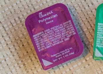 Chick-fil-A asks customers to throw out Polynesian sauce packets over allergen concerns