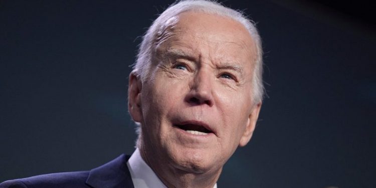 After Michigan primary, Democrats watch for Biden to thread the needle on Israel and Gaza