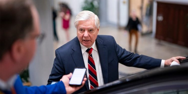 GOP senator challenges Biden to clarify Hamas position after State of the Union remark