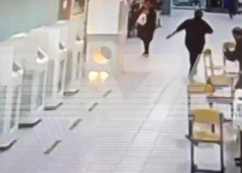 WATCH: Anti-Putin activists vandalize, set fire at voting stations in protest against election