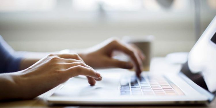 A California bill would let workers ignore their bosses during off hours