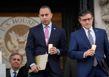 Dems save Johnson’s $95B foreign aid plan from GOP rebel blockade