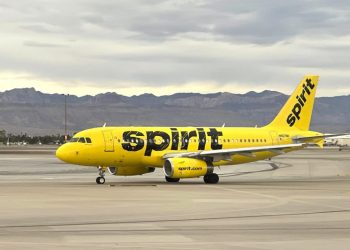 Spirit Airlines gets rid of change and cancellation fees, joining Frontier