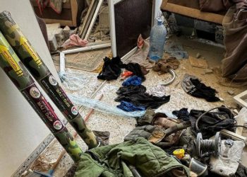 IDF troops raid Hamas compound, seize weapons cache from hidden tunnel in Rafah