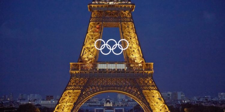 Delta says the Olympics will cost it $100 million as travelers skip Paris