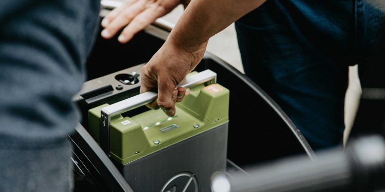 Advancements in lithium-ion batteries: Scientists make game-changing breakthrough