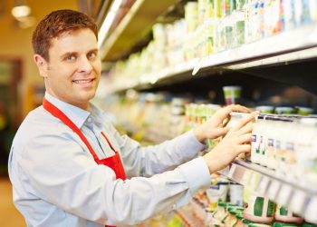 Sprouts Farmers Market jumps 15% on Q2 results and upgrades: Should you buy?