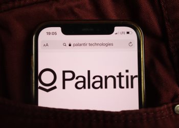 Palantir shares surge 6% following strategic partnership with Microsoft