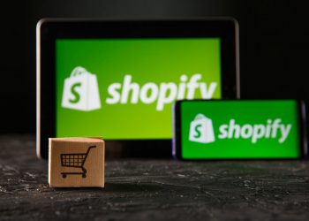Shopify stock soars 22% on earnings beat despite consumer spending slowdown: Time to buy?
