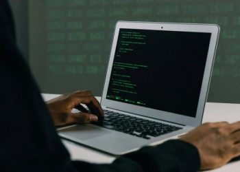 Iranian hackers ramp up digital attacks on US political campaigns