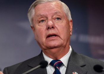 Graham urges Biden, Israel to take on Iran after hostages killed, calls Harris foreign policy ‘wrecking ball’
