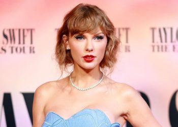 What the Taylor Swift endorsement of Kamala Harris means for the November election