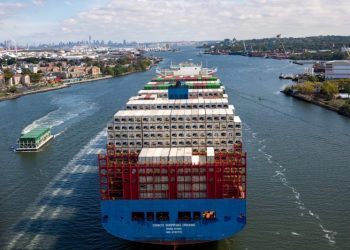 East and Gulf coast ports shut down as thousands of workers go on strike