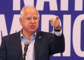 Walz repeats Clinton attack that Trump Madison Square Garden event mirrored 1930s Nazi rally