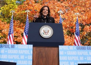 New report shows clear frontrunner in Harris, Trump campaign cash race