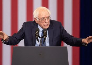 Sanders doubles down on his criticism of Democrats, fires back at Pelosi’s pushback