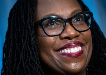 Liberal Supreme Court justice makes ‘cringe’ cameo performance on Broadway