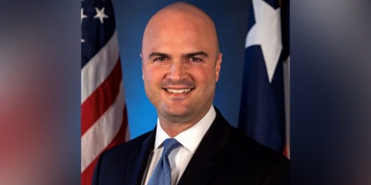 Trump announces newest nominations to lead DOJ, regulate US railroads