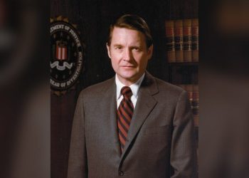 Former FBI and CIA chief urges senators to sink Patel, Gabbard