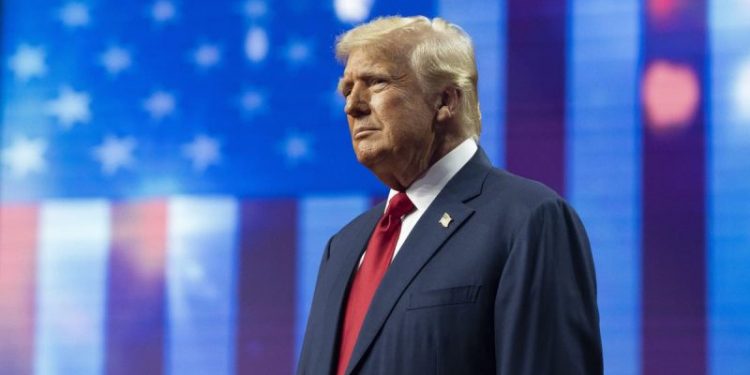 Trump announces picks for Army secretary, trade adviser, hostage envoy, NASA administrator