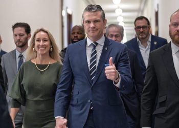 Republican military vets in Congress are on a mission to get Hegseth confirmed