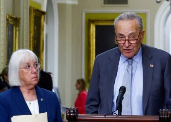 Top Senate Dems pour cold water on latest GOP spending bill plans: ‘Ready to stay’ through Christmas