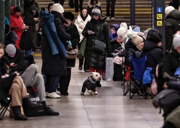 Russia batters Ukraine power grid amid rising concern Putin could order ballistic missile attack this weekend