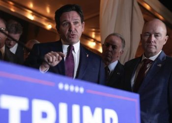 How will DeSantis, Youngkin and other 2028 hopefuls stay relevant outside the Trump administration?