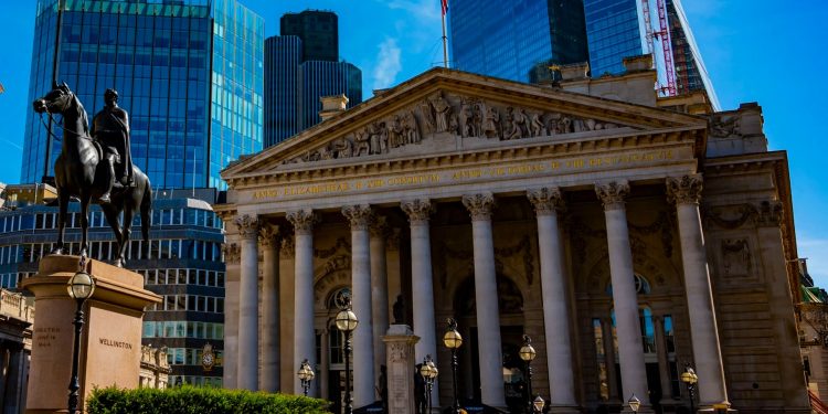 London Stock Exchange sees the highest outflow of companies since the global financial crisis