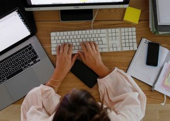 Comer calls out Biden’s ‘failure’ to get federal employees to return to the office, vows to get it done