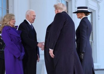 Biden greets Trump at White House with two-word message