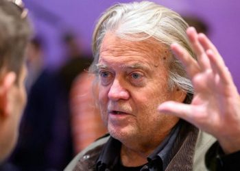 Steve Bannon warns of world conflict that could be ‘Trump’s Vietnam’
