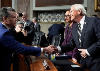 Key Senate chairman criticizes ‘anonymous sources with ulterior motives,’ stands by Hegseth nomination