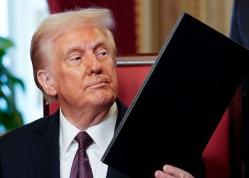 Trump orders US withdrawal from World Health Organization