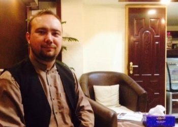 2 Americans released in exchange for Taliban prisoner