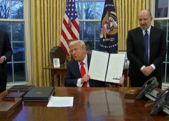 Trump pauses enforcement of law criminalizing foreign bribery: ‘In practicality, it’s a disaster’