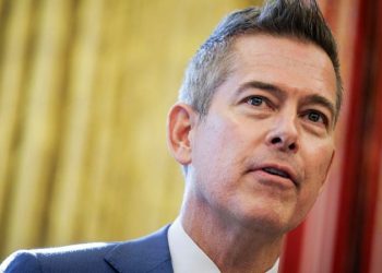 Trump officials list 5 weekly accomplishments ahead of Musk midnight deadline