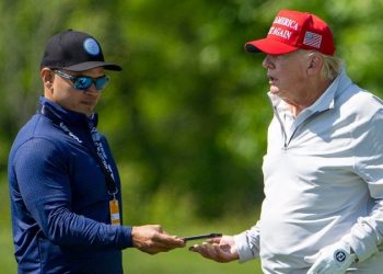 Federal appeals court dismisses classified records case against former Trump co-defendants