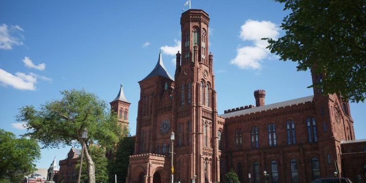 Trump pushes to ‘restore truth in American History,’ end DEI at Smithsonian