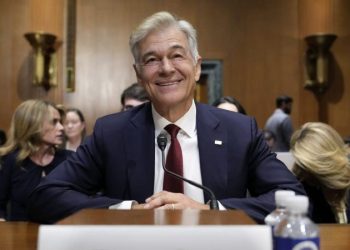 Dr. Oz bats back Democratic attempts to paint him as a ‘snake oil’ salesman in Senate hearing