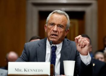 HHS employees offered $25K as ‘incentive to voluntarily separate’