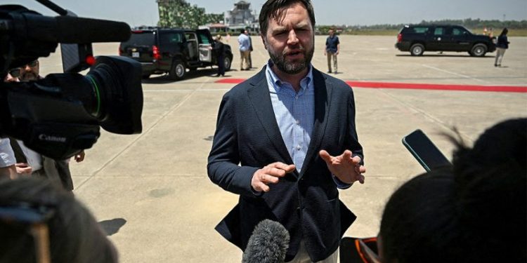 Vance issues ultimatum to Russia, Ukraine on peace negotiations