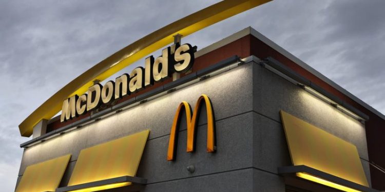 Consumers are not lovin’ it: McDonald’s has its worst quarter since 2020