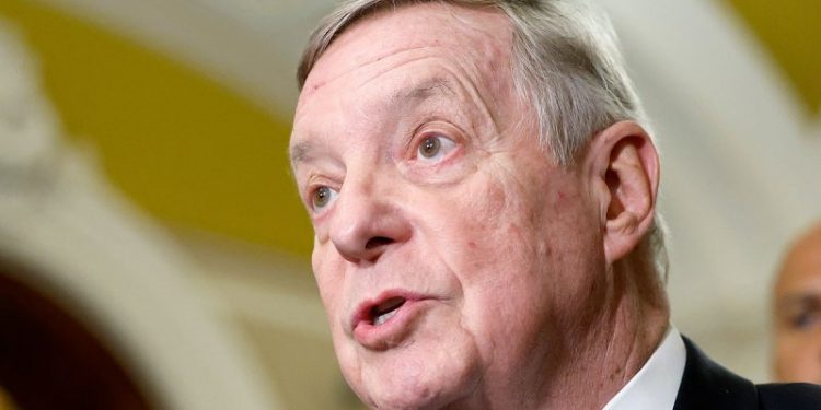 Durbin calls on DOJ to investigate anonymous pizza deliveries to judges’ homes