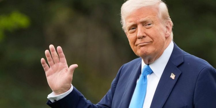 House Democrat moves to force Trump impeachment vote