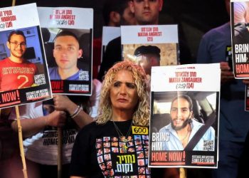 Hamas agrees to release 10 more hostages