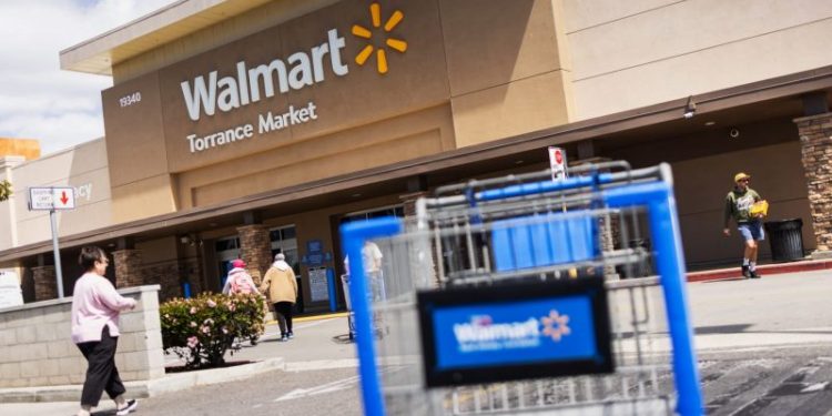Walmart is using its own fintech firm to provide credit cards after dumping Capital One